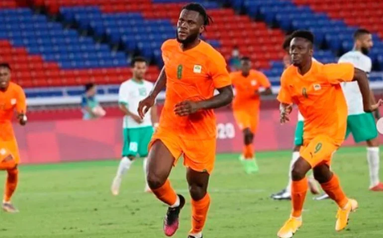 Ponta de lança: a festa da africanidade com a bola nos pés mostrou a cara do continente para o futebol mundial