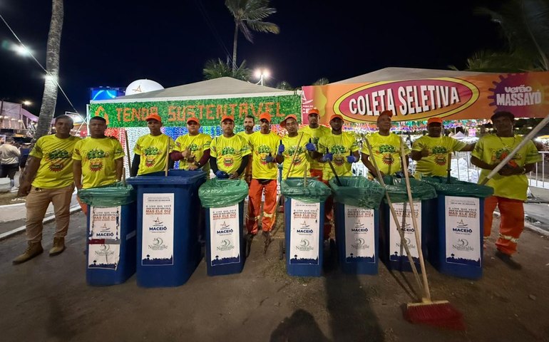 Garis e catadores reforçam limpeza e coleta seletiva no Verão Massayó