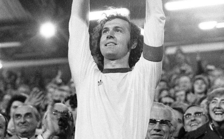 Beckenbauer é sepultado em cerimônia privada em Munique