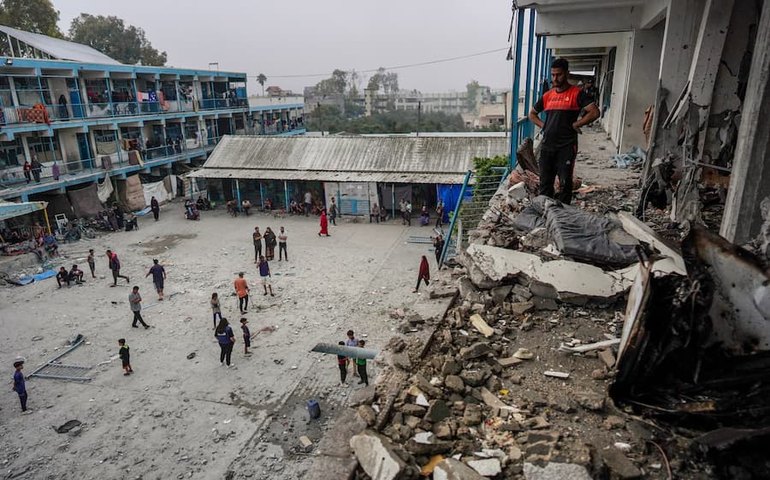 Israel justifica ataque contra escola da ONU em Gaza e lista 17 supostos terroristas mortos