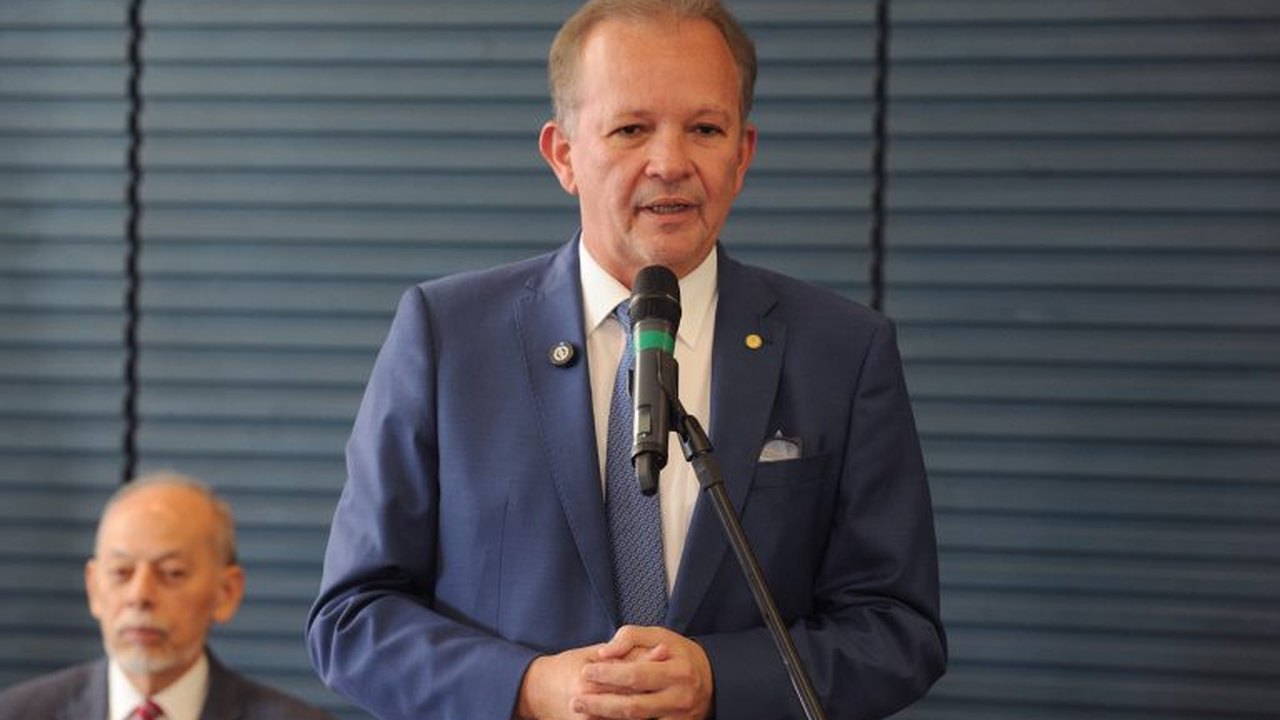 Lançada frente parlamentar em defesa das universidades públicas estaduais e municipais