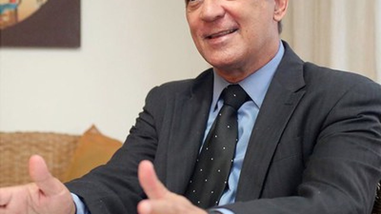 Professor da Ufal publica estudo sobre a reabertura da economia alagoana
