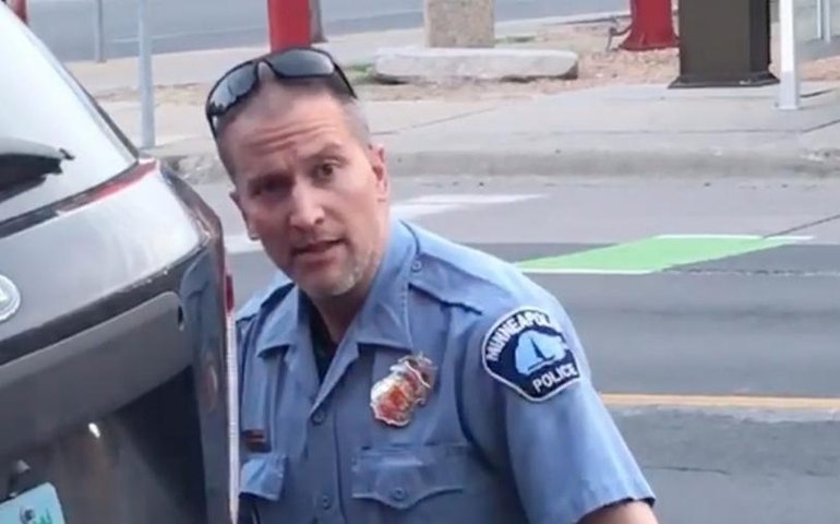 Ex-policial condenado pela morte de George Floyd é solto da prisão