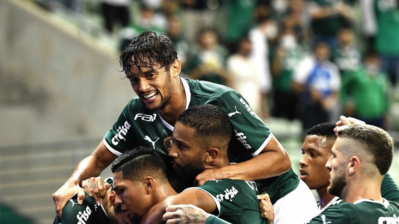 Palmeiras faz último treino e Bruno Tabata acelera recuperação para voltar ao time