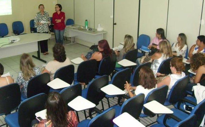 Reunião discute campanha dos 16 dias de ativismo pelo fim da violência contra a mulher