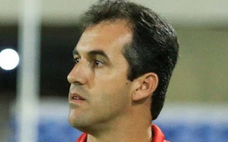 De olho no ABC, Léo Condé sinaliza poupar jogadores contra o Miguelense