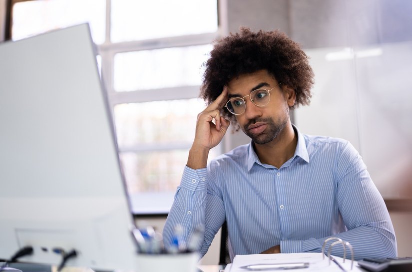 Maioria dos profissionais já tiveram boas ideias com IA, mas 9 em cada 10 sentem que ainda não conseguem executá-las