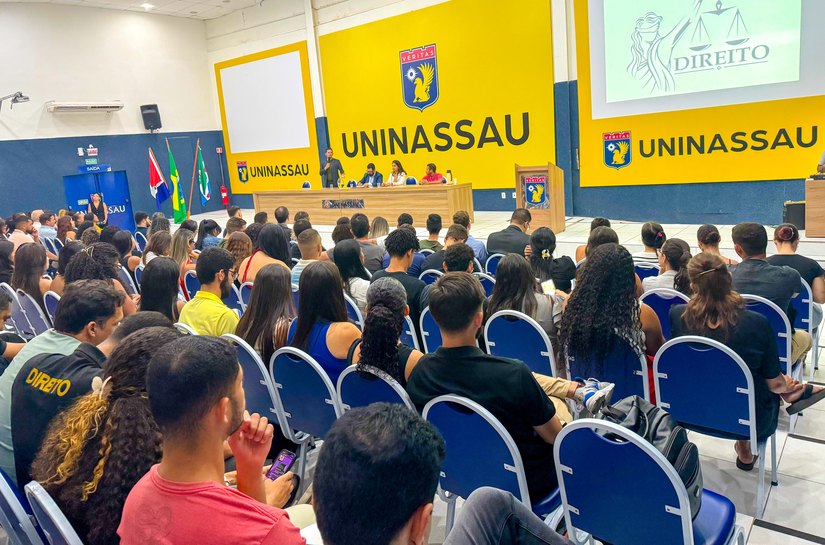 Uninassau realiza evento Ser Leitor para estudantes de Direito