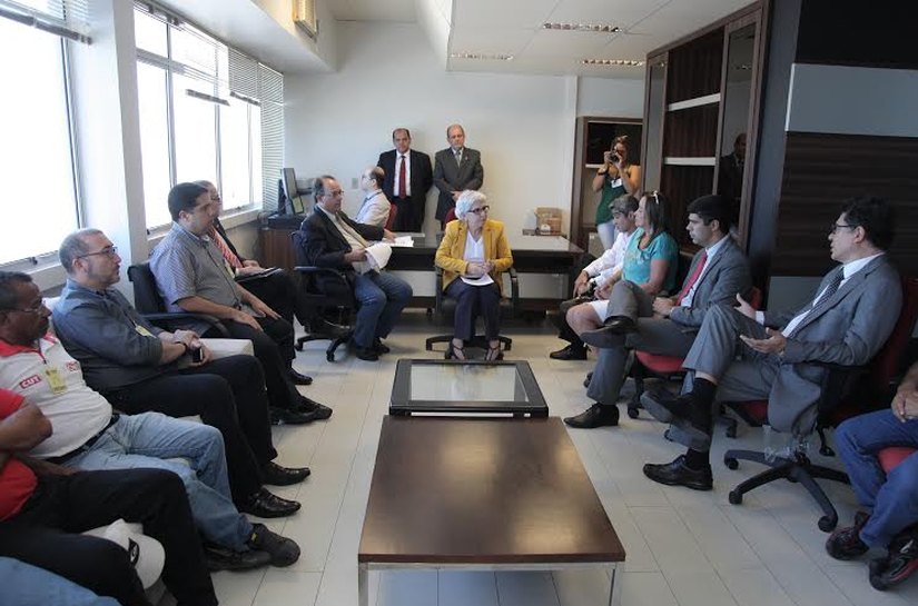 Sinttro e empresas firmam acordo no TRT/AL e encerram litígio envolvendo licitação