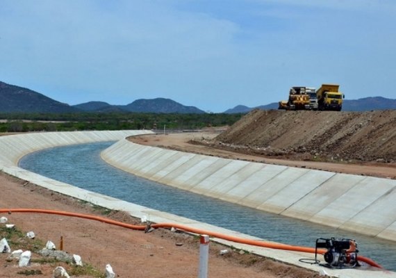 Governo de Alagoas vai bancar a continuidade das obras do Canal do Sertão