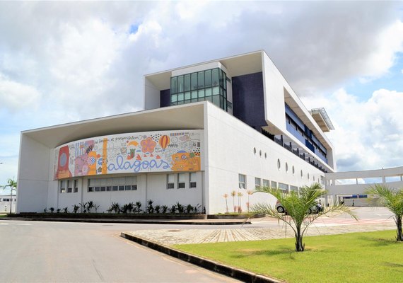 Hospital em Alagoas realiza 1° retirada de córneas para doação