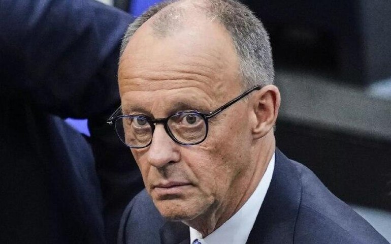 Primeiro-ministro da Alemanha fica isolado na Europa por posição sobre ativos russos