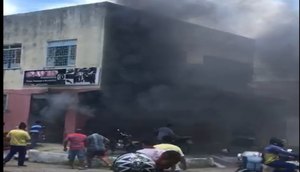 incendio oficina / Foto: redes sociais 