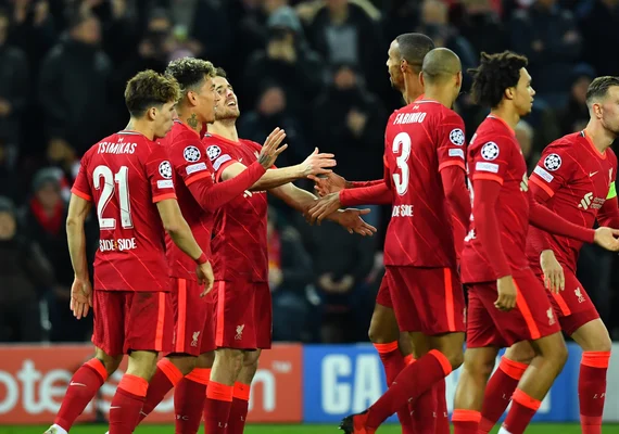 Liverpool e Roma vencem a 3ª seguida e mantêm 100% de aproveitamento na Liga Europa