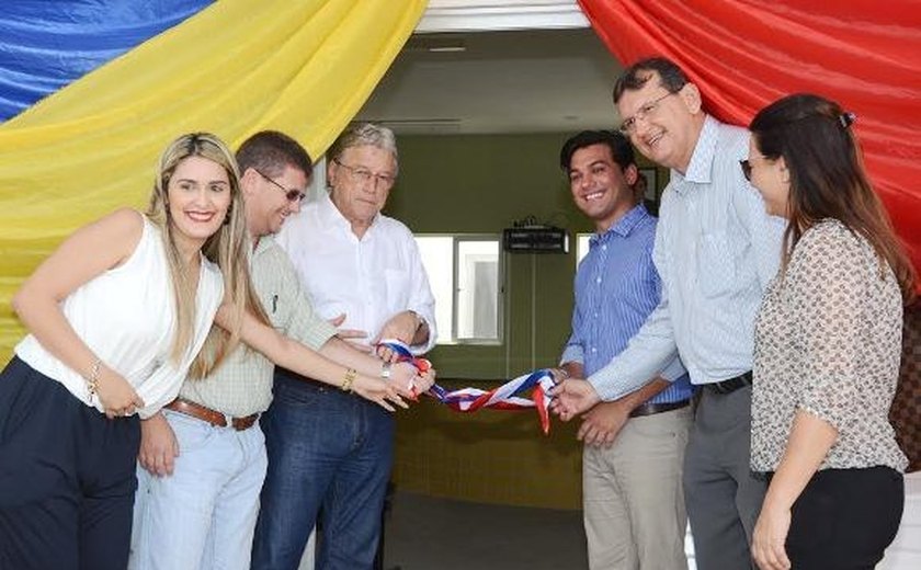 Governo inaugura obras da Saúde em São José da Laje