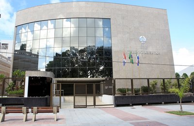 Judiciário suspende atividades na segunda e terça-feira (7)