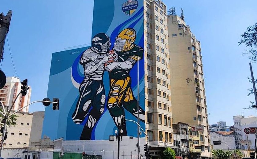 Prédio com grafite de propaganda da NFL no centro de SP é multado em R$ 260 mil pela Prefeitura