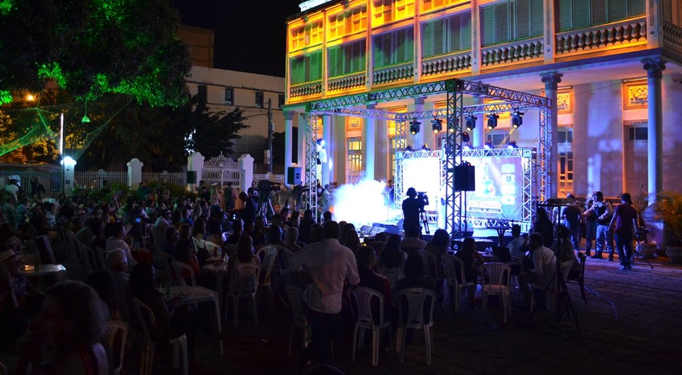 FESTIVAL UM BANQUINO 