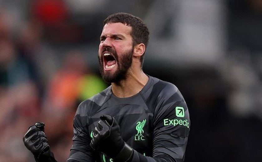 Alisson vê grupo competitivo e exalta nova geração da seleção: 'Talentosos por natureza'