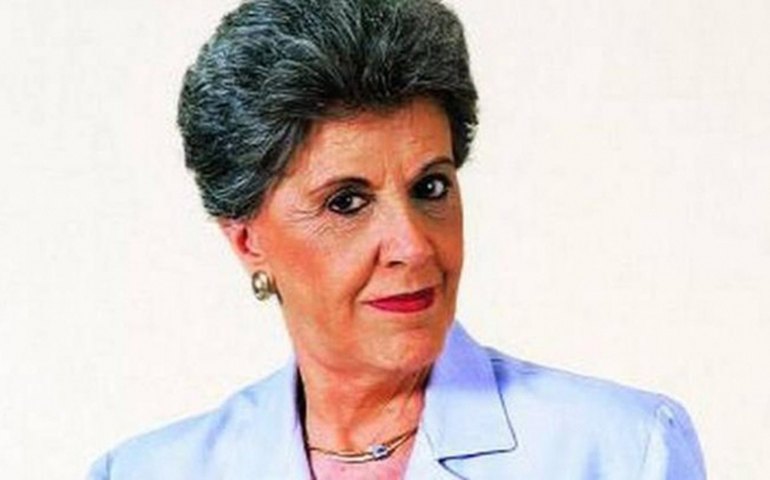 Morre Xênia Bier, influente apresentadora de TV nos anos 1980