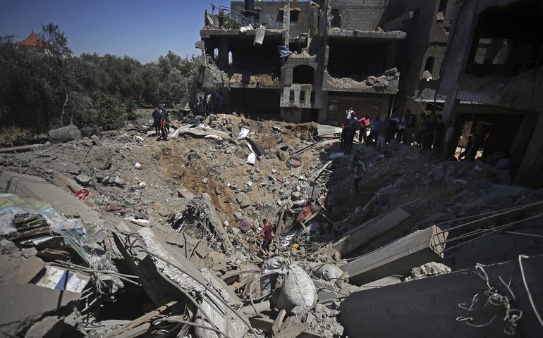 Israel e Hamas aprovam cessar-fogo na Faixa de Gaza após pressão internacional