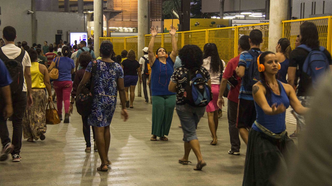 Coletivo Lugar Comum promove “ocupação artística” na Rodoviária de Maceió, neste domingo