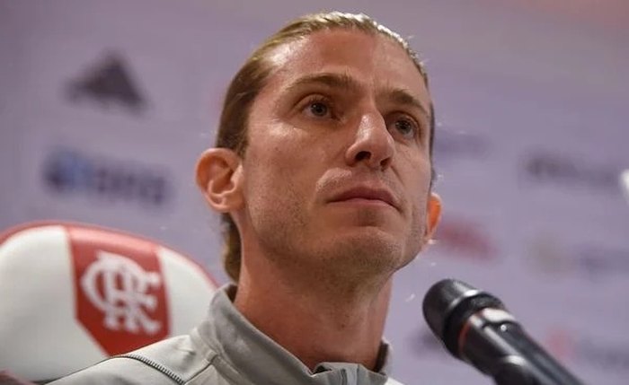 Filipe Luis, ao ser oficialmente apresentado como técnico do Flamengo