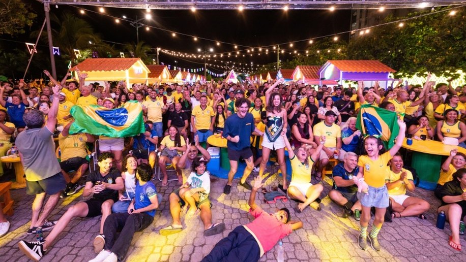 Vila Junina recebe transmissão de Brasil x Japão e programação musical nesta segunda (29)