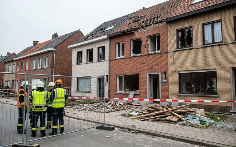 Explosão de bomba da Segunda Guerra Mundial danifica 28 casas na Alemanha