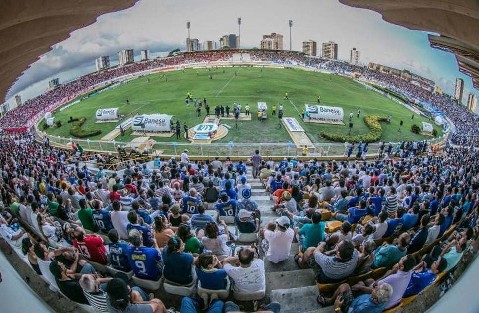 Torcida lotando estádios / Foto: internet
