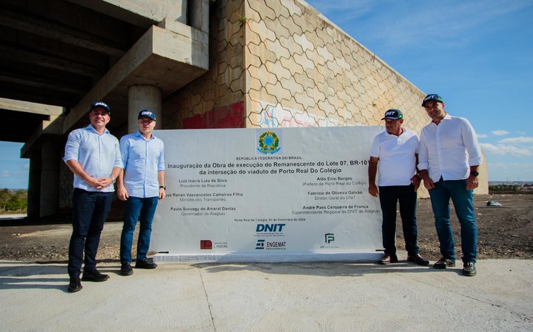 Paulo Dantas destaca parceira com Governo Federal durante entrega de viaduto em Porto Real do Colégio