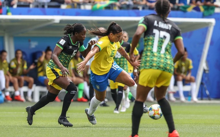 Brasil empata com Jamaica e está eliminado da Copa do Mundo feminina