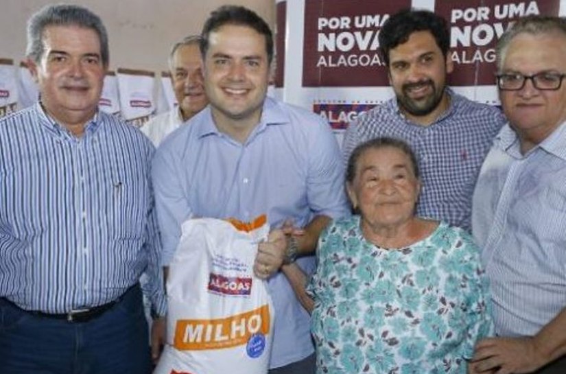 Isnaldo Bulhões solicita reabertura da central da Conab em Santana