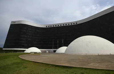 IA pode gerar mais fake news nas eleições, alertam especialistas