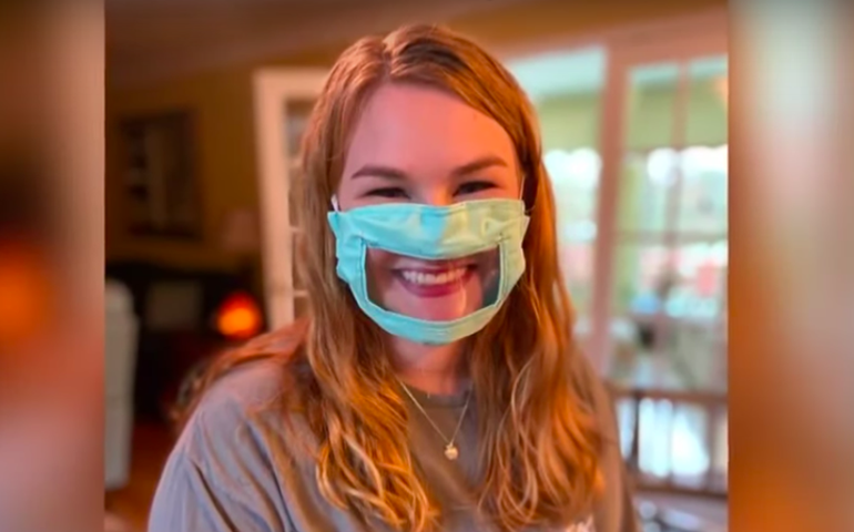 Fonoaudiólogos criam máscara que possibilita a leitura labial