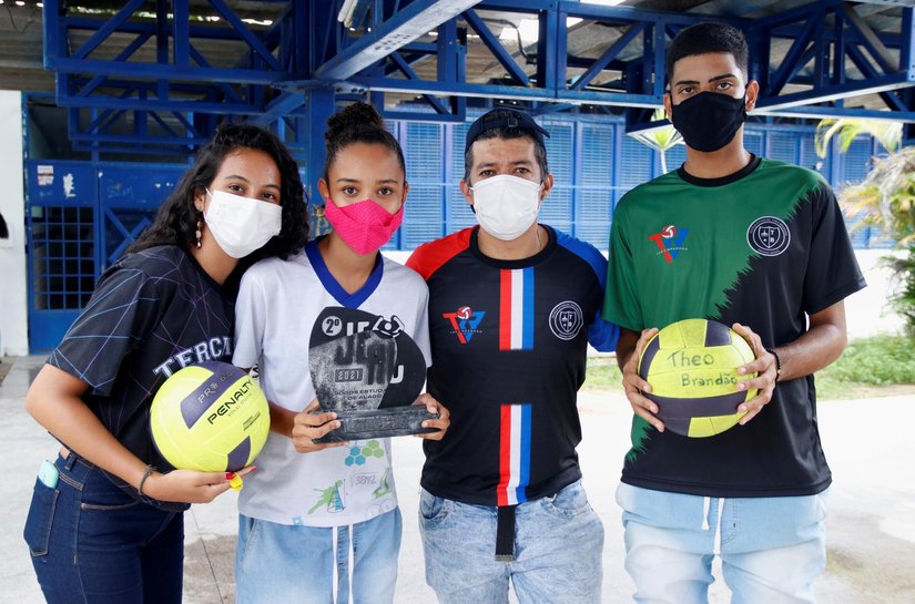 Estudantes da rede estadual brilham e chamam atenção da Seleção Alagoana de Voleibol