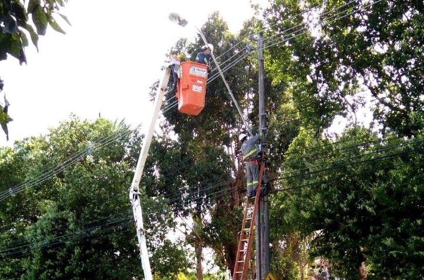 Prefeitura de Maceió troca 600 luminárias em avenidas da capital