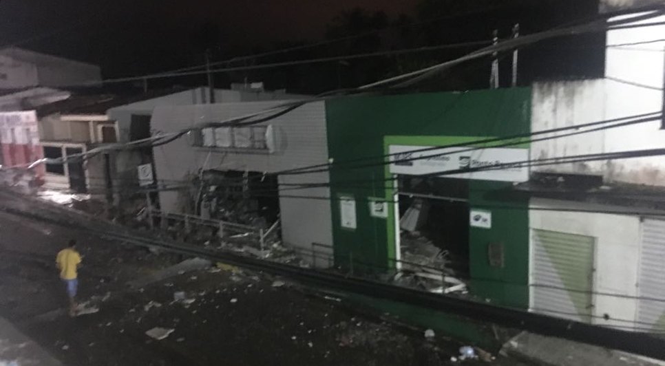 explosão em Macambira