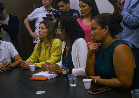 Ana Hora participa de reunião com mulheres motoristas de aplicativos