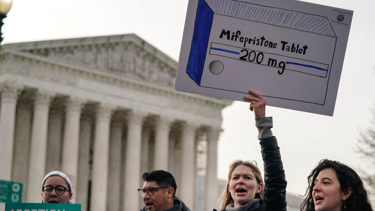 Lei que restringe acesso ao aborto somente até a sexta semana entra em vigor na Flórida