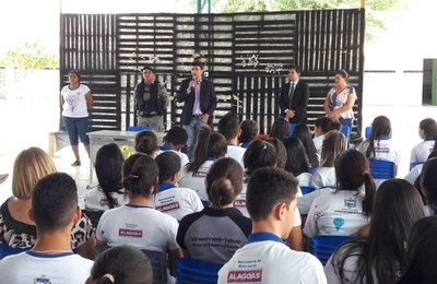 Ministério Público continua com atividades do projeto “Paz nas Escolas” em Santana do Ipanema