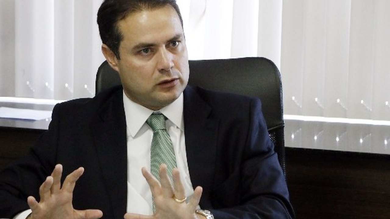 Governador inova e cria comissão que incentiva participação de servidores