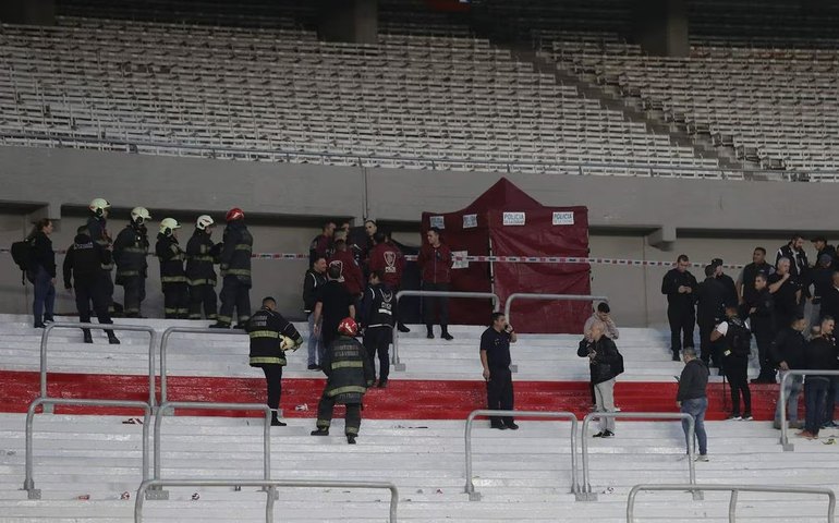 Jogo entre River Plate e Defensa y Justicia é suspenso devido a morte de torcedor