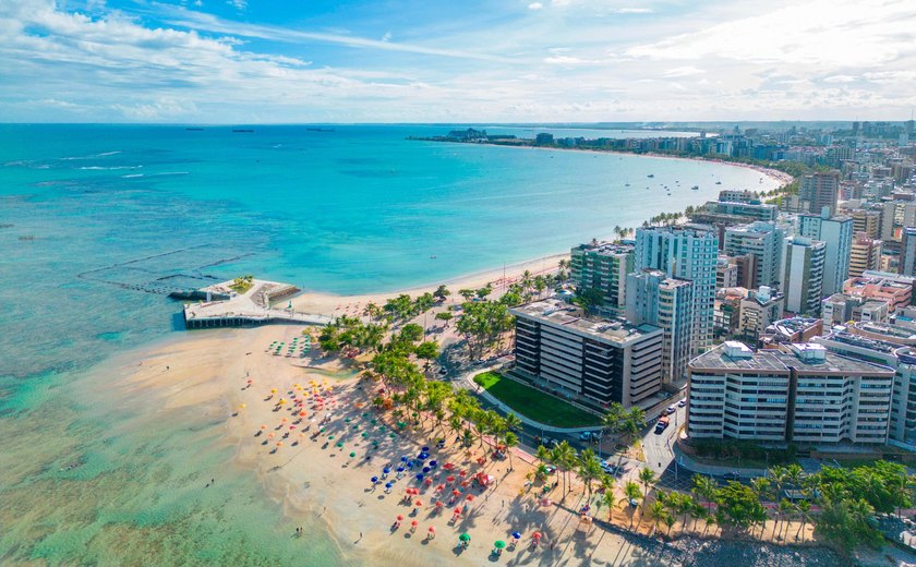 Destino Alagoas lidera intenções de viagens dos brasileiros para o Carnaval 2024