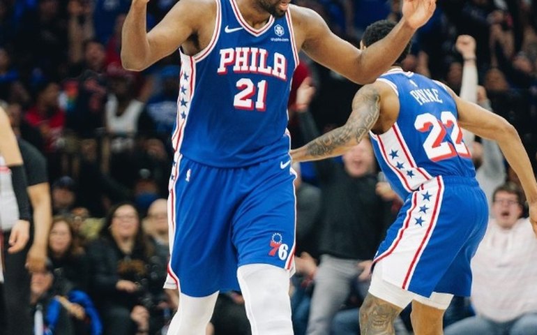 Philadelphia 76ers bate Miami Heat e garante vaga nos playoffs da NBA