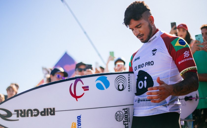 Surfista Gabriel Medina dará a bandeirada final no GP de São Paulo de Fórmula 1