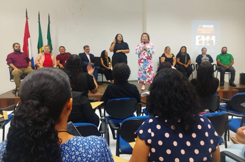 Secdef lança projeto piloto de atendimento 24 horas da Central de Intérpretes de Libras