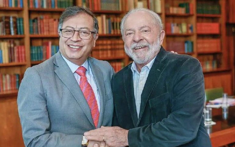 Lula e Gustavo Petro discutem crise na Venezuela e defendem solução pacífica