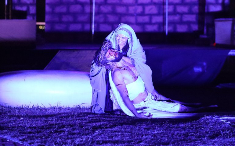 Segunda apresentação da Paixão de Cristo emociona público em Palmeira dos Índios