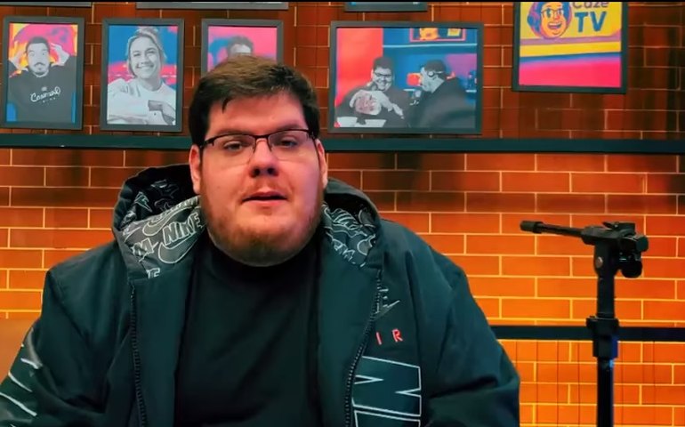 CazéTV quebra recorde de audiência do futebol feminino no YouTube com estreia do Brasil